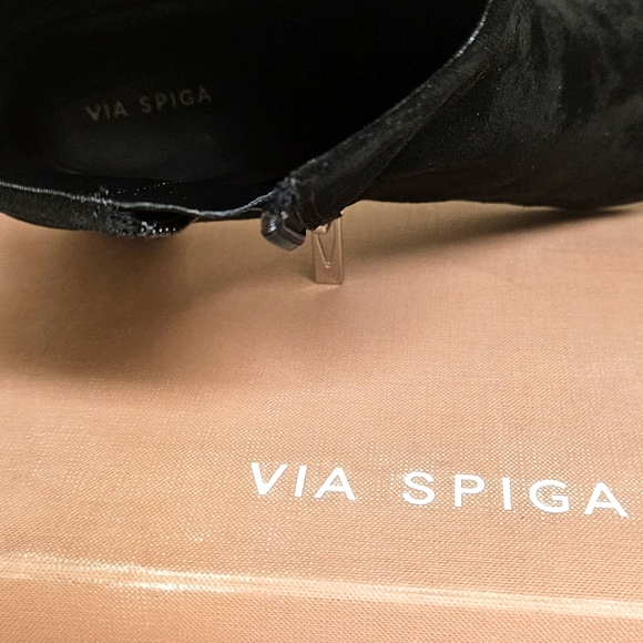 VIA SPIGA Suede Block Heel Booties - Picture 6 of 6